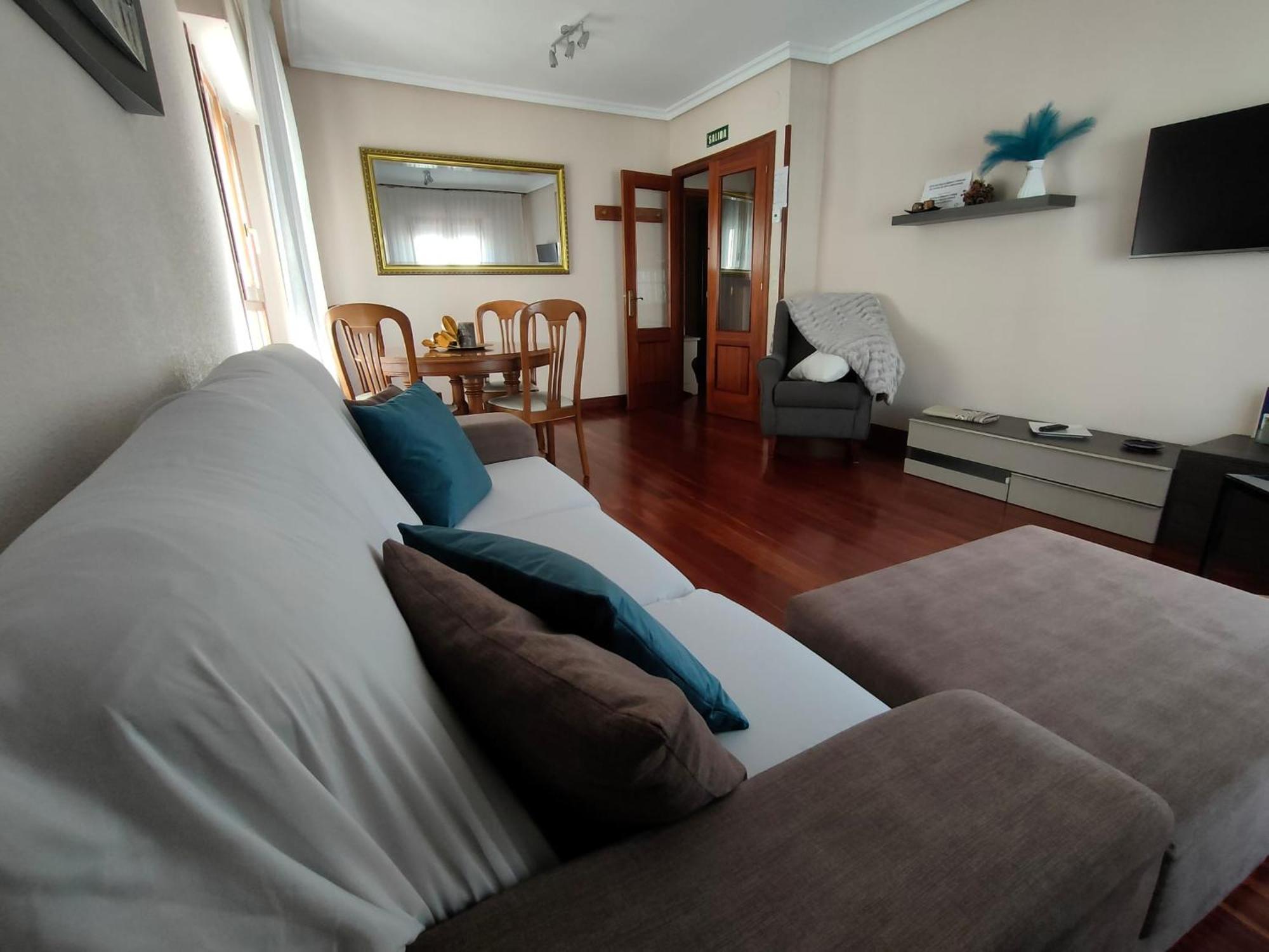 Pedroenea Apartamento Elizondo Εξωτερικό φωτογραφία